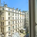 105 - Urban Haussmann Opera * Paris