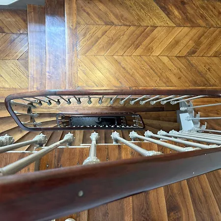 105 - Urban Haussmann Opera Appartement *